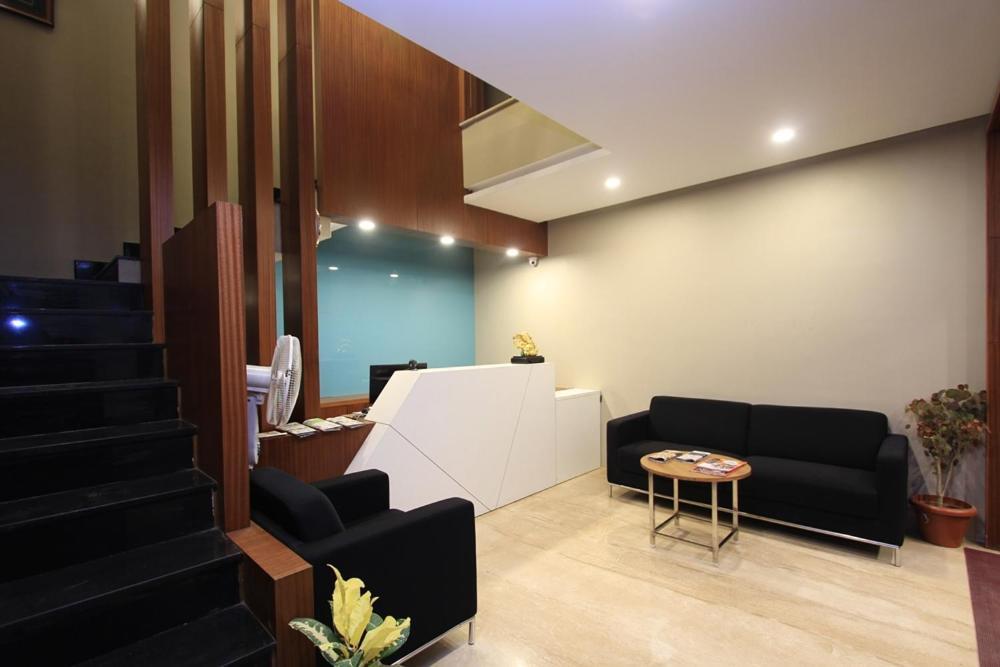 Samasth Rooms And Suits Mysore Εξωτερικό φωτογραφία