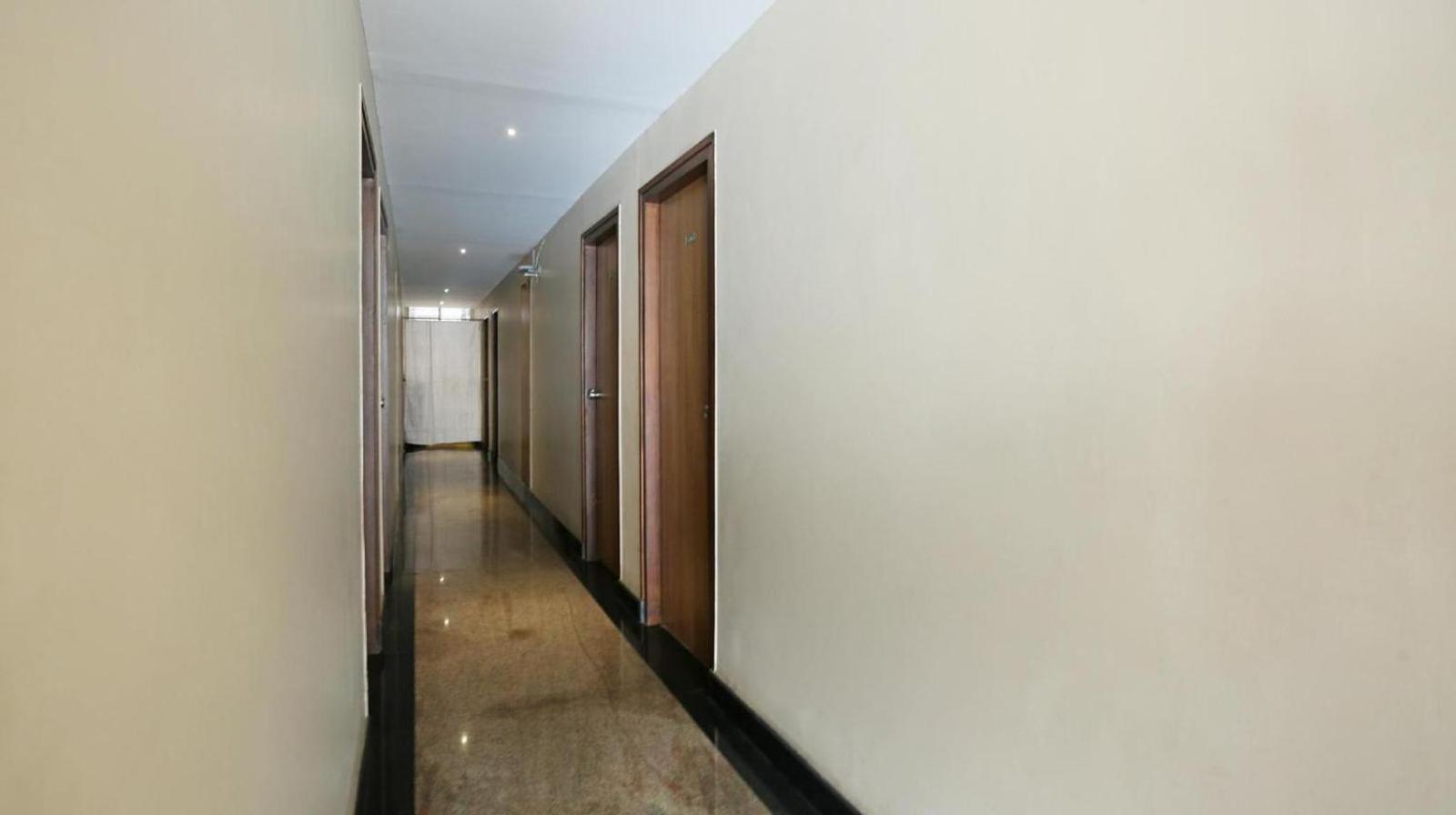 Samasth Rooms And Suits Mysore Εξωτερικό φωτογραφία