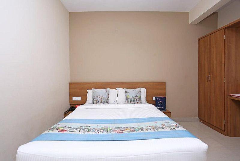 Samasth Rooms And Suits Mysore Εξωτερικό φωτογραφία